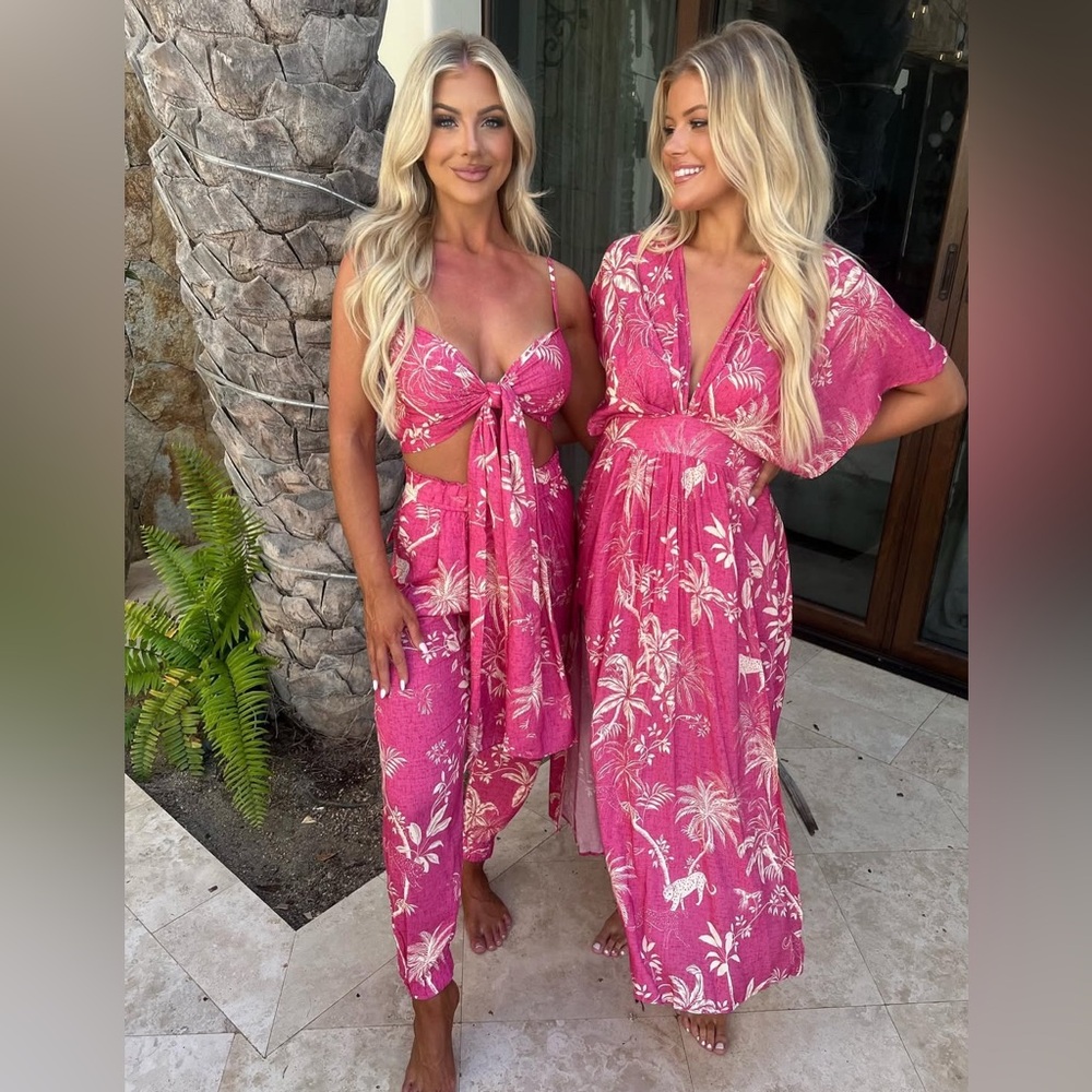 These Three Boutique Pink Tropical Print Two-Piece Set Medium